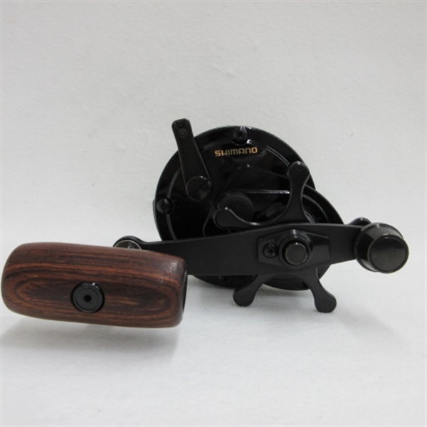 チタノススピードマスター石鯛 ＧＴ４０００右